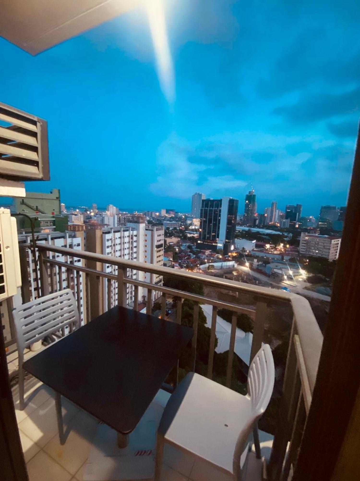 Arlowes At 20F Grand Residences Cebu Exterior foto
